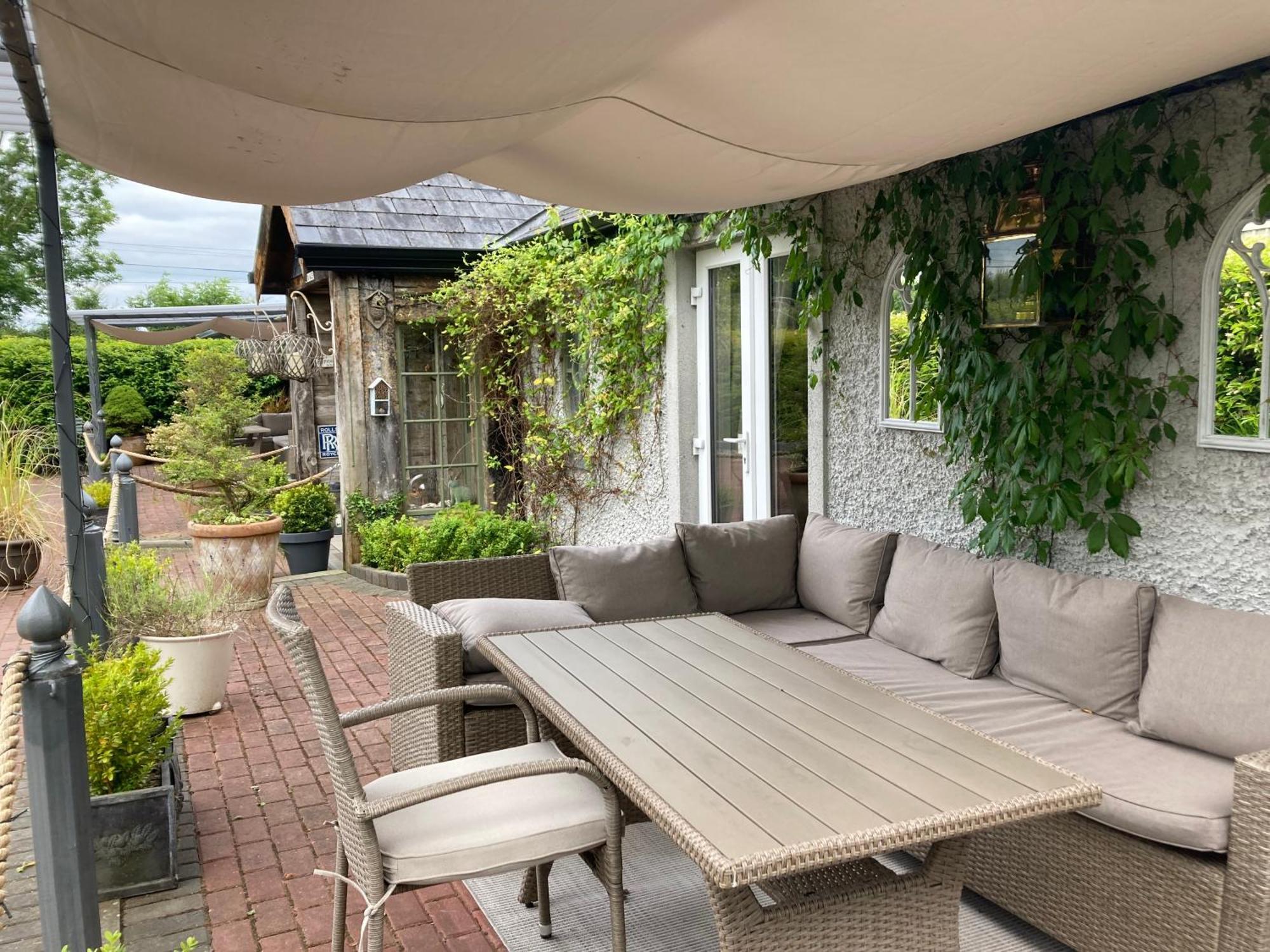 Ballybur Lodge Mews 2 Килкени Екстериор снимка
